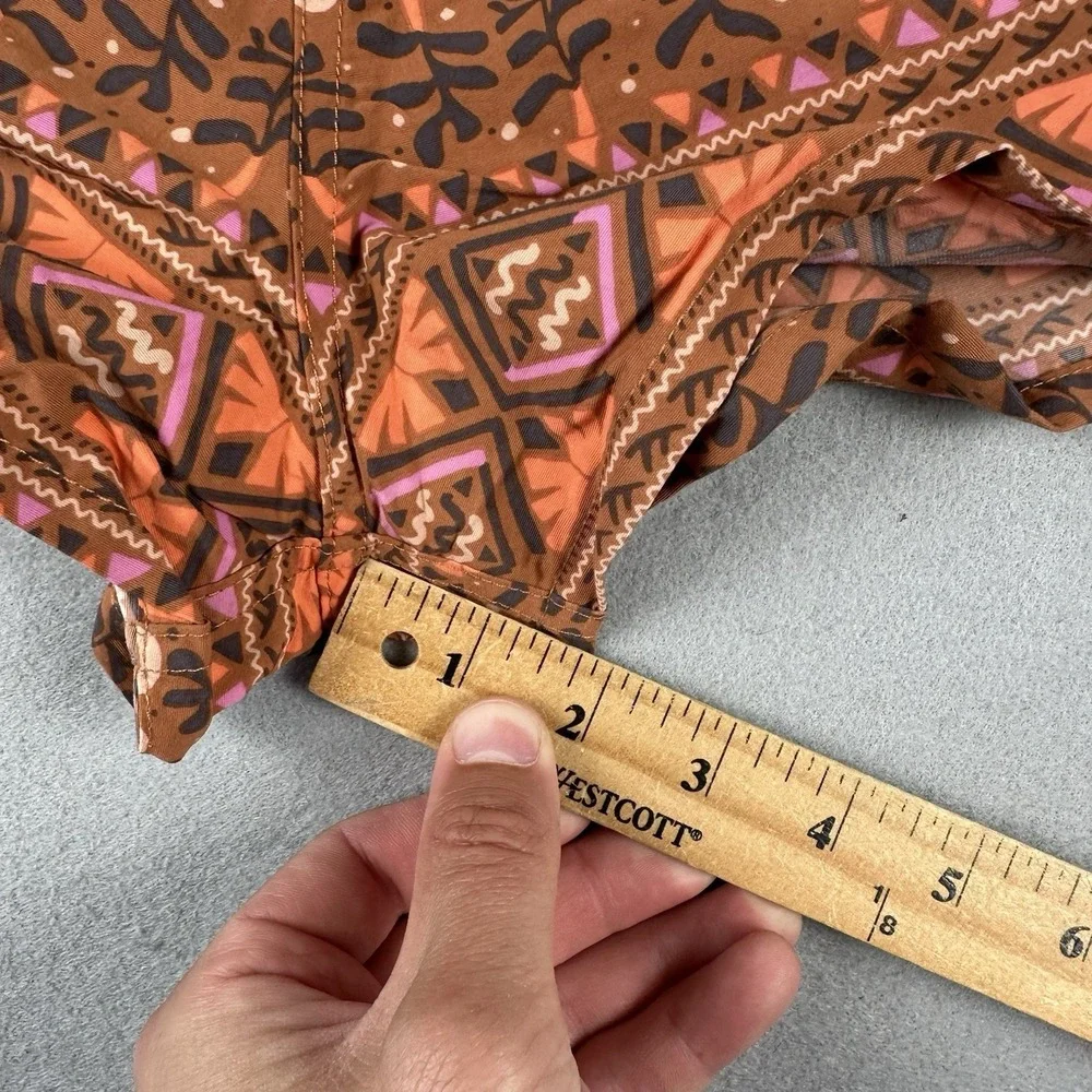 Patagonia Barely Baggies Shorts Womens Small Mangrove Tiki Henna Pattern
